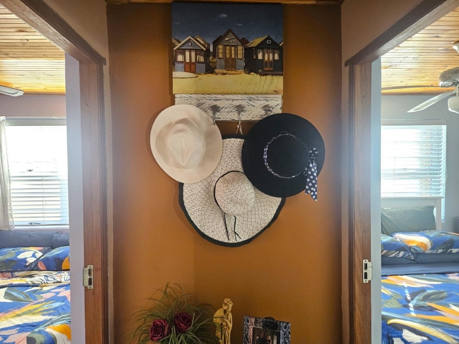 3 Bedroom Property for Sale in Pearly Beach Western Cape